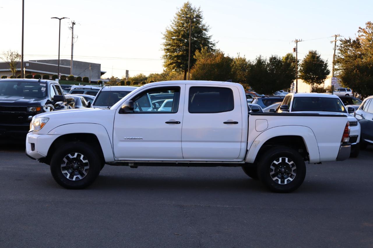 Toyota Tacoma PreRunner Double Cab I4 4AT 2WD 2015