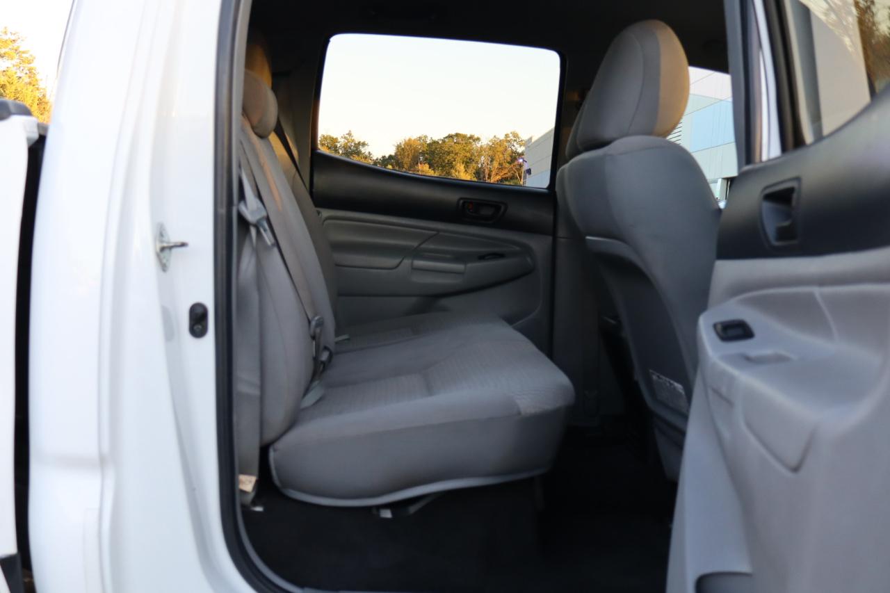 Toyota Tacoma PreRunner Double Cab I4 4AT 2WD 2015