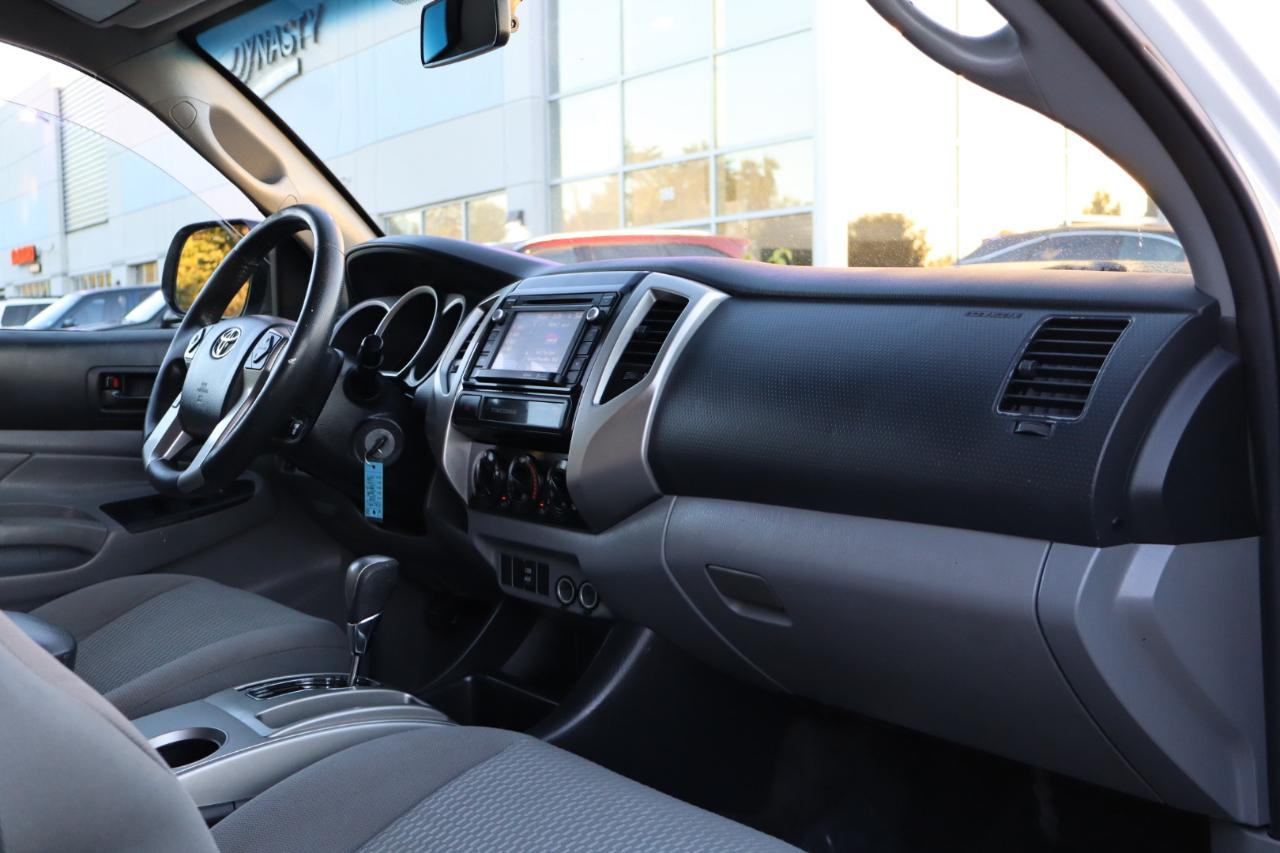 Toyota Tacoma PreRunner Double Cab I4 4AT 2WD 2015