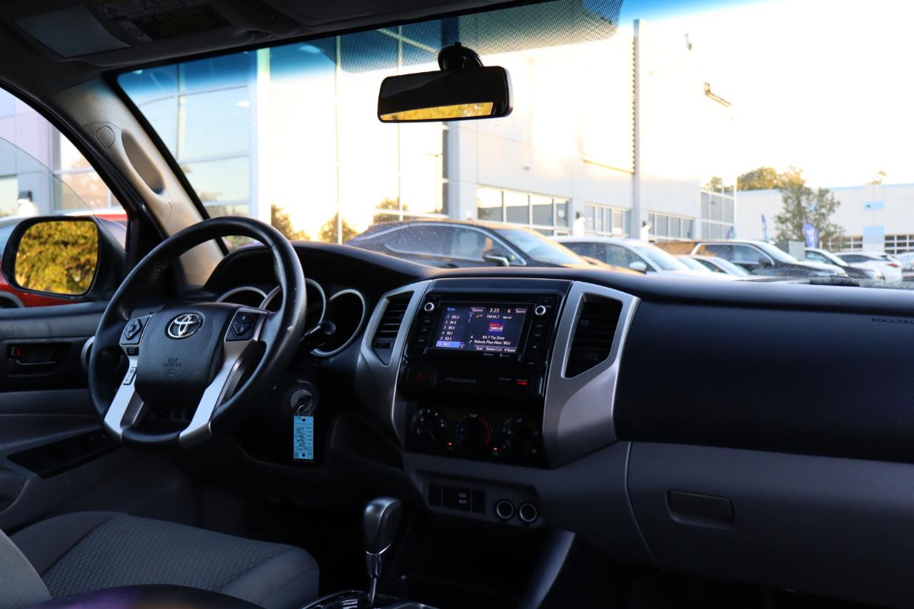 Toyota Tacoma PreRunner Double Cab I4 4AT 2WD 2015
