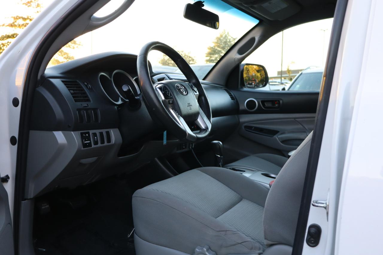 Toyota Tacoma PreRunner Double Cab I4 4AT 2WD 2015