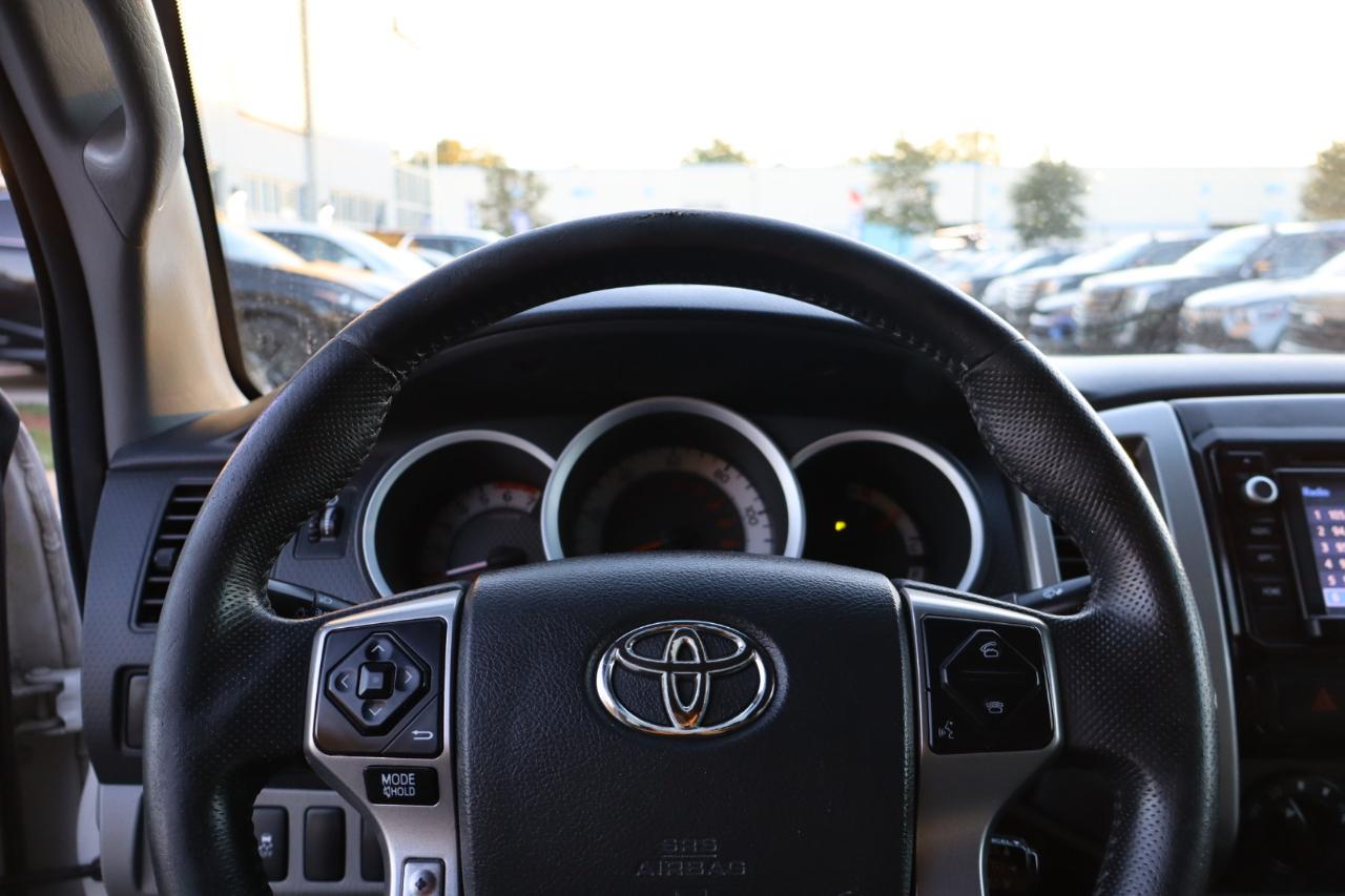 Toyota Tacoma PreRunner Double Cab I4 4AT 2WD 2015