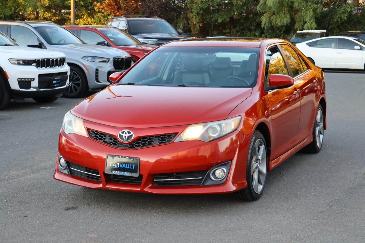 Toyota Camry SE 2014