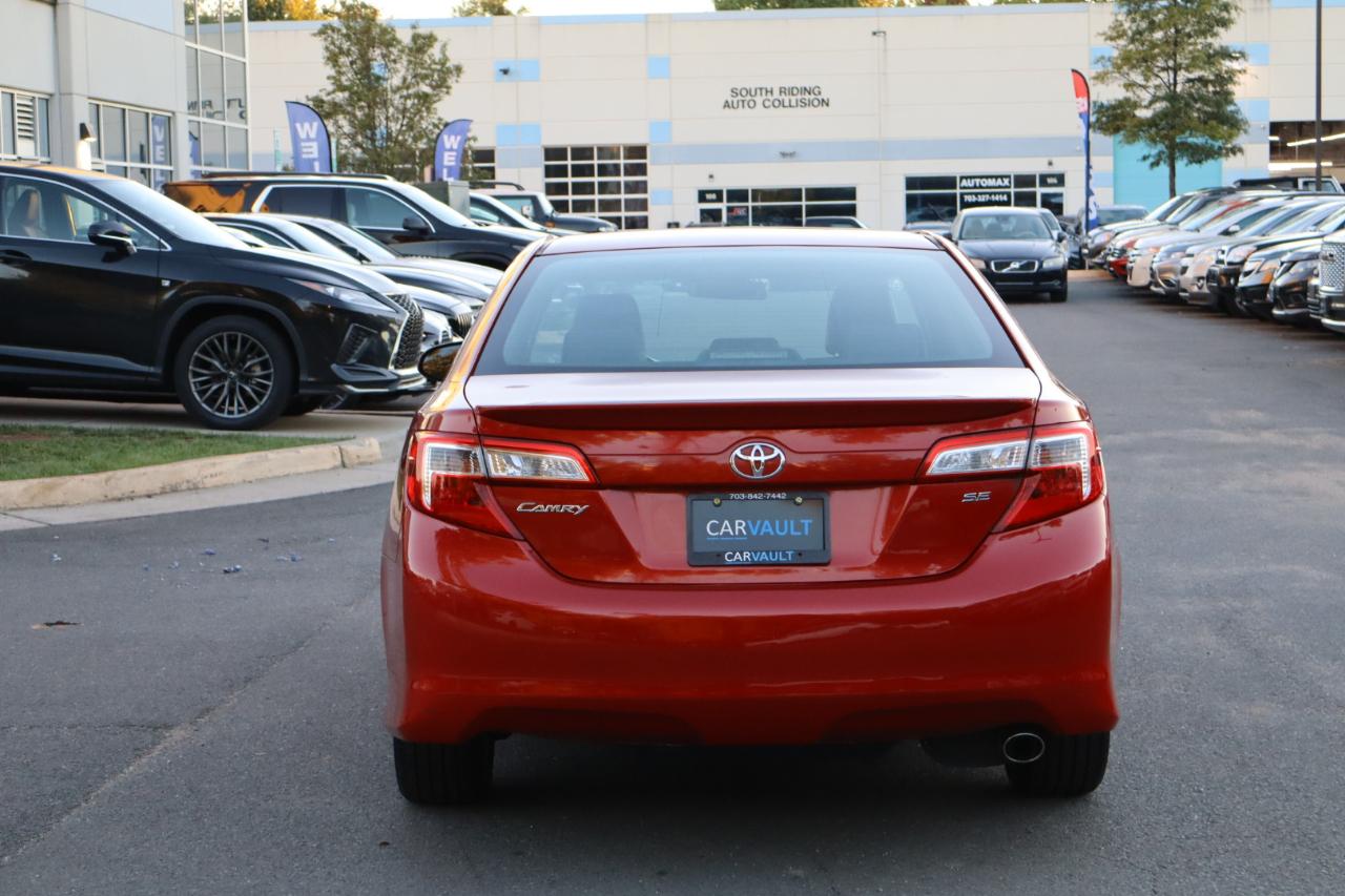 Toyota Camry SE 2014