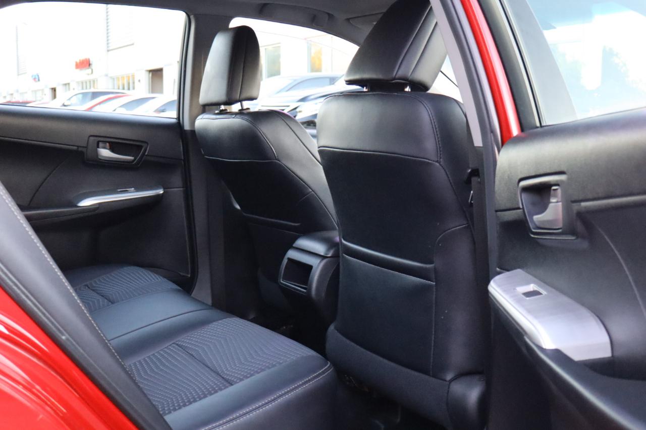 Toyota Camry SE 2014