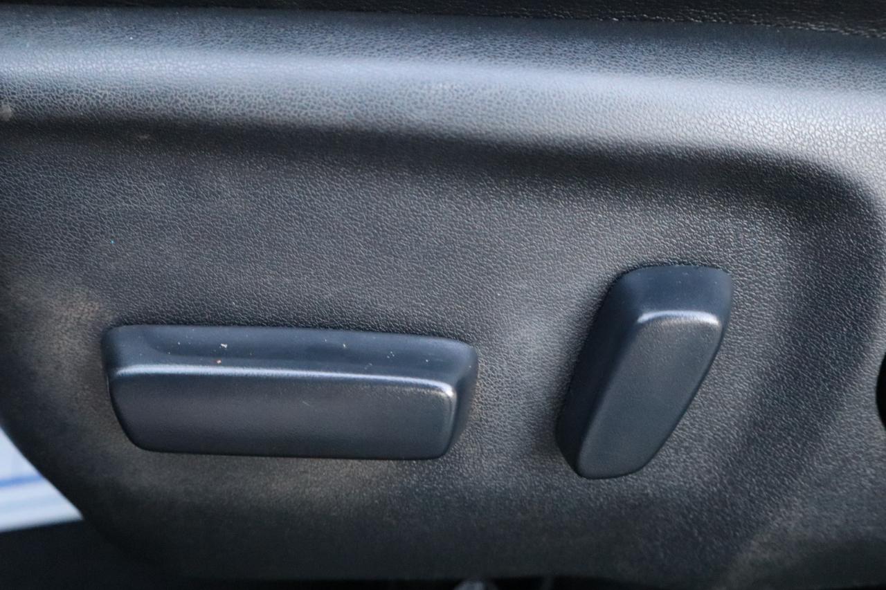 Toyota Camry SE 2014