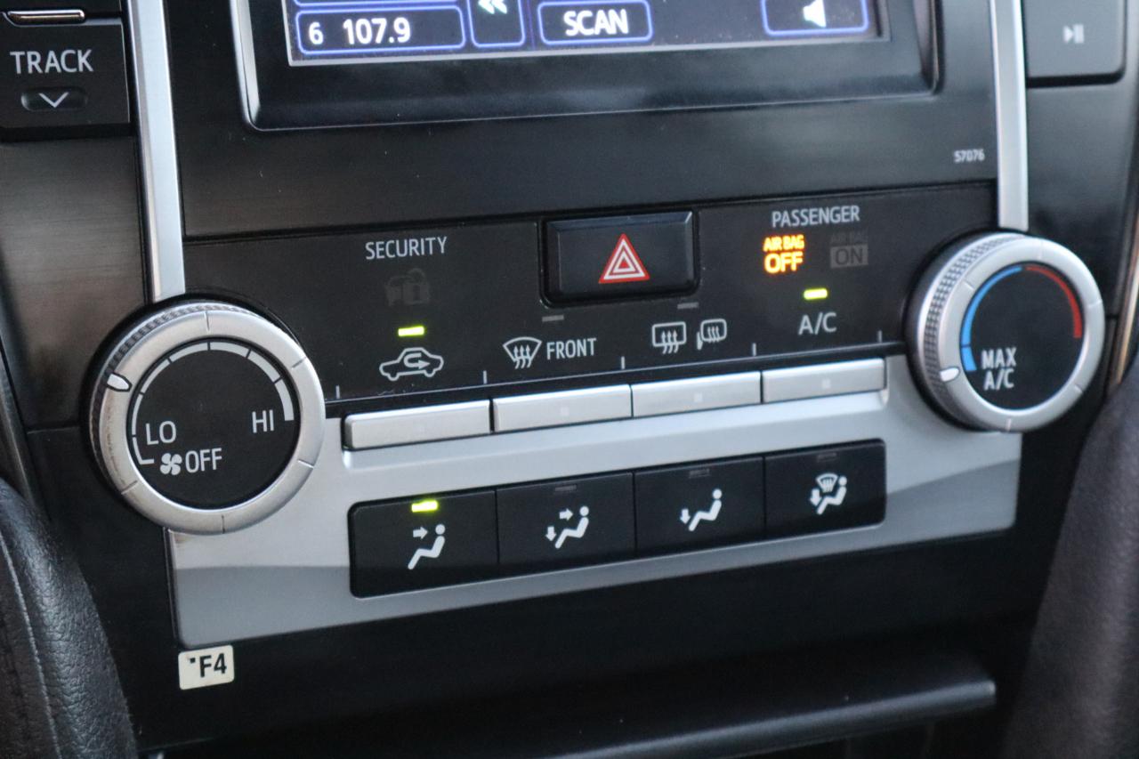 Toyota Camry SE 2014