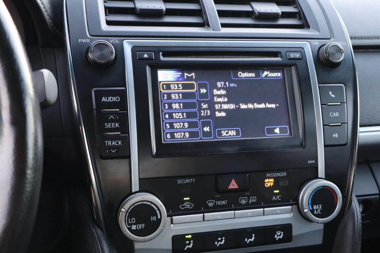 Toyota Camry SE 2014