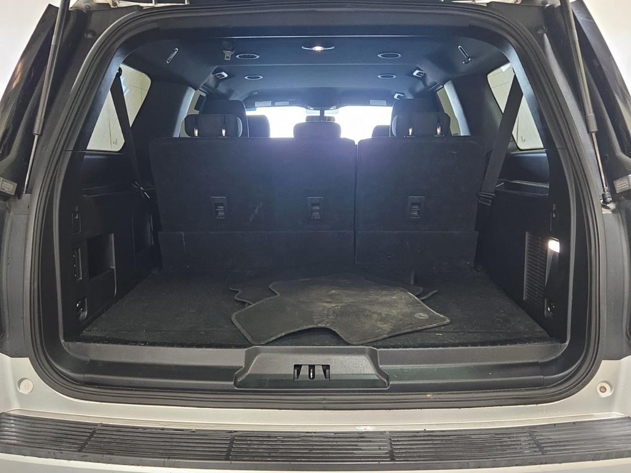 Ford Expedition MAX photo 8