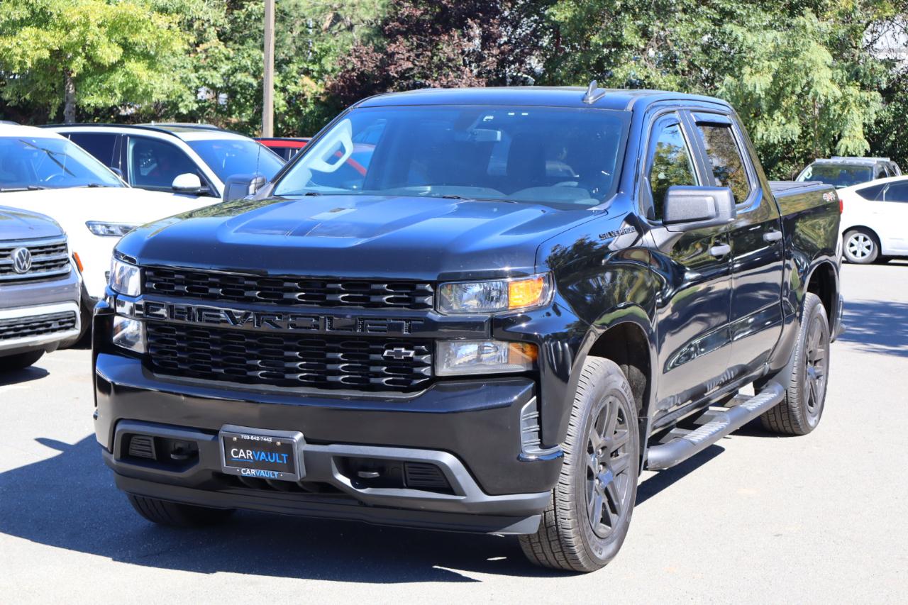 Chevrolet Silverado photo 3