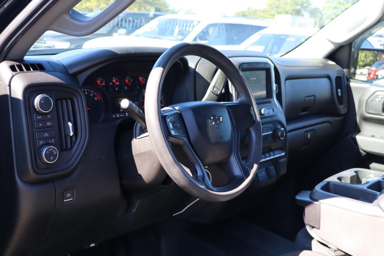 Chevrolet Silverado photo 15