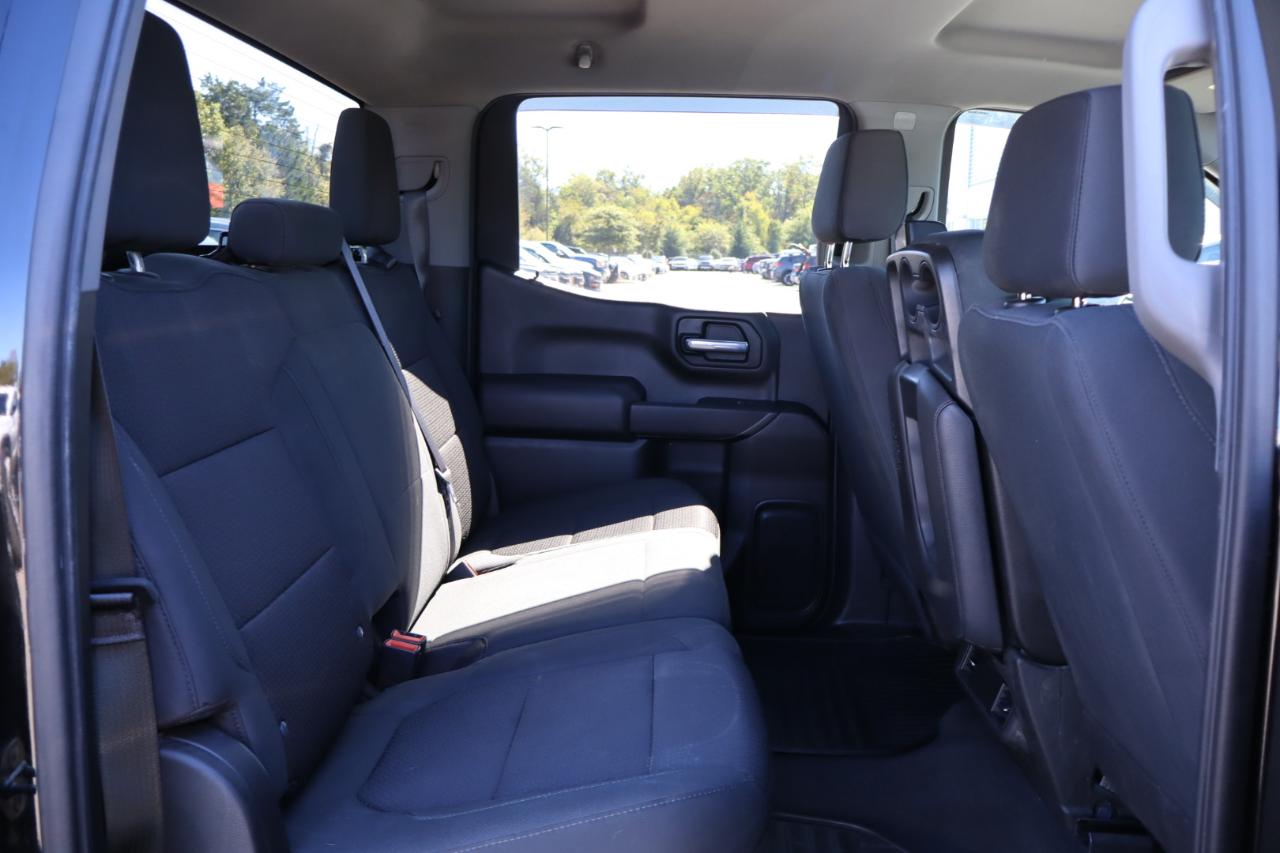 Chevrolet Silverado photo 19