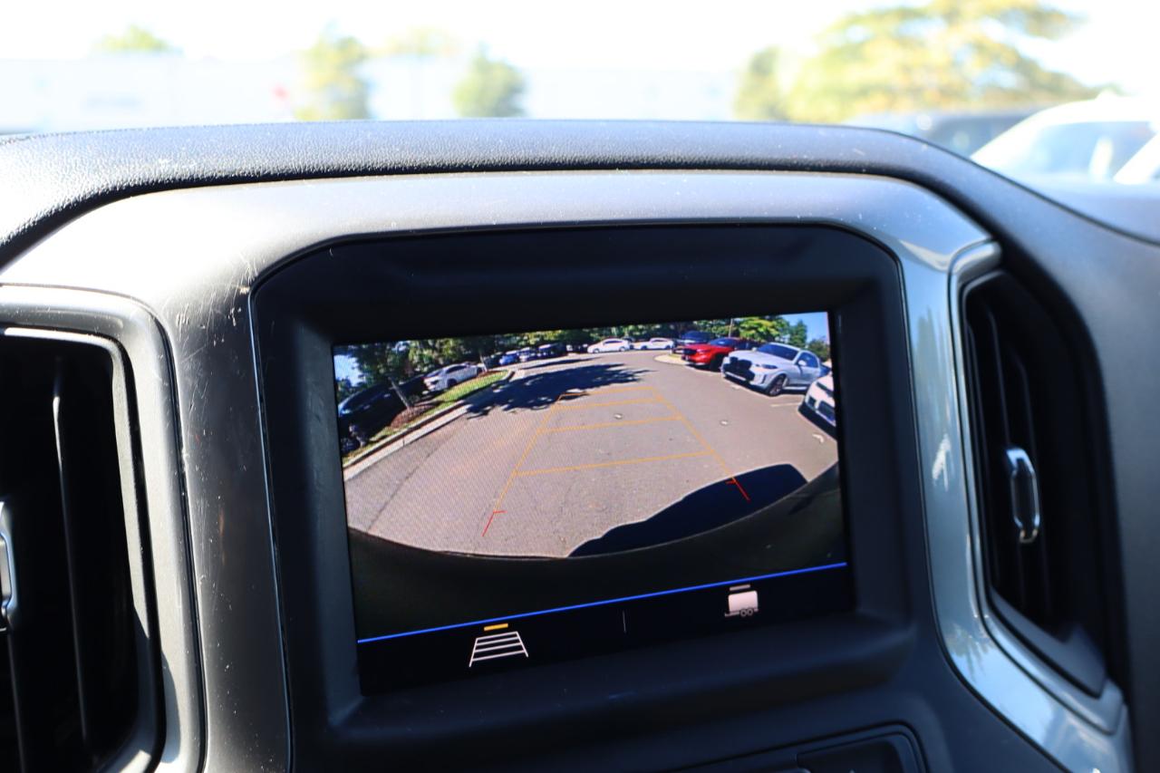 Chevrolet Silverado photo 26