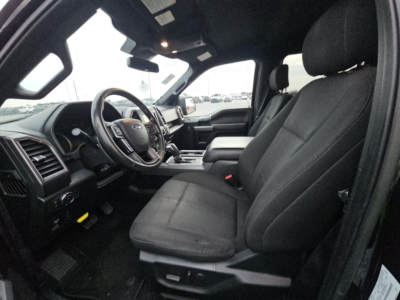 Ford F-150 photo 5
