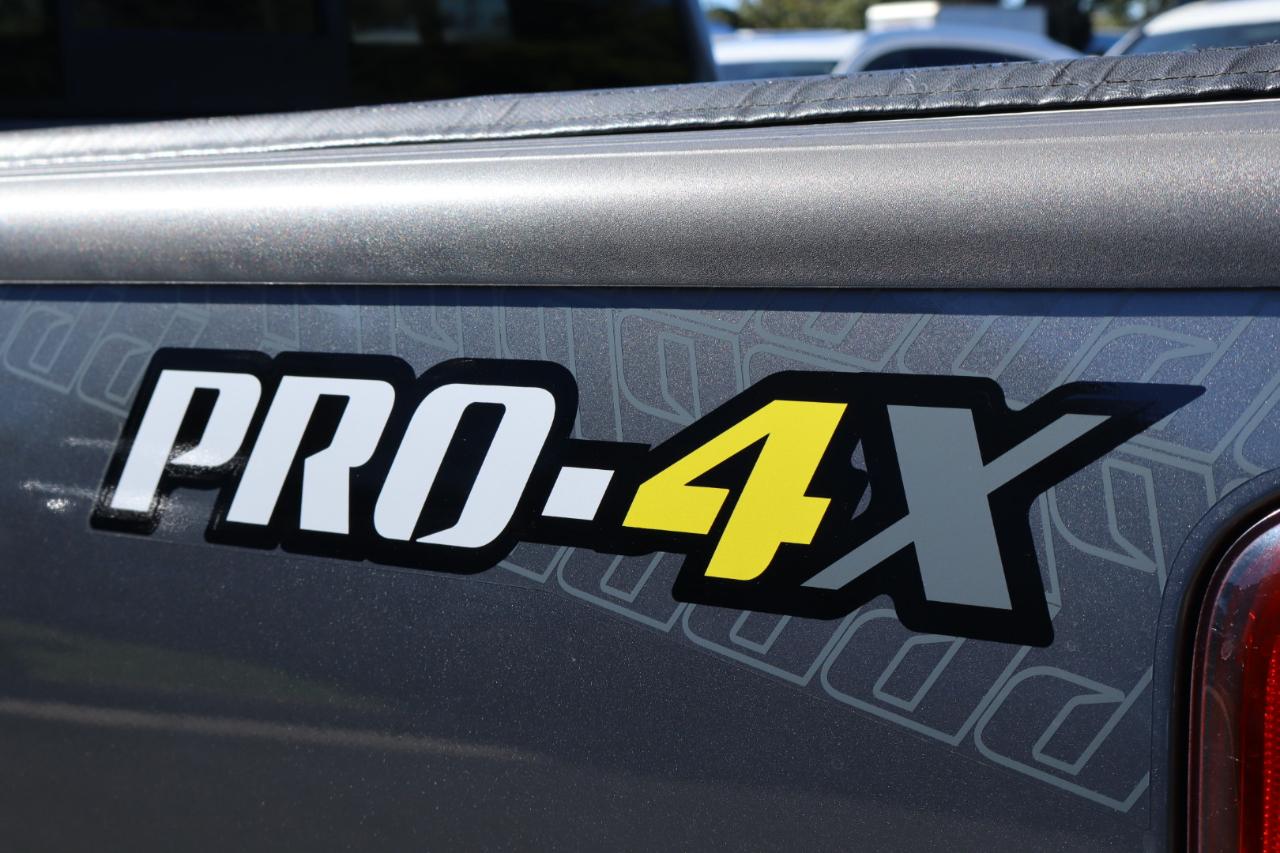 Nissan Frontier PRO-4X Crew Cab 4WD 2018