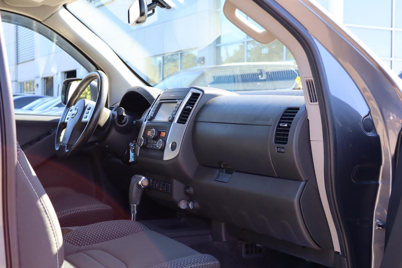 Nissan Frontier PRO-4X Crew Cab 4WD 2018