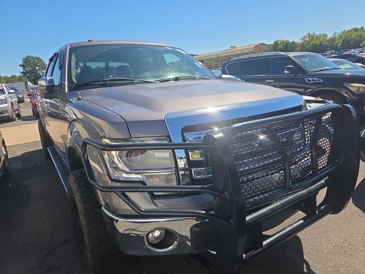 Ford F-150 photo 3