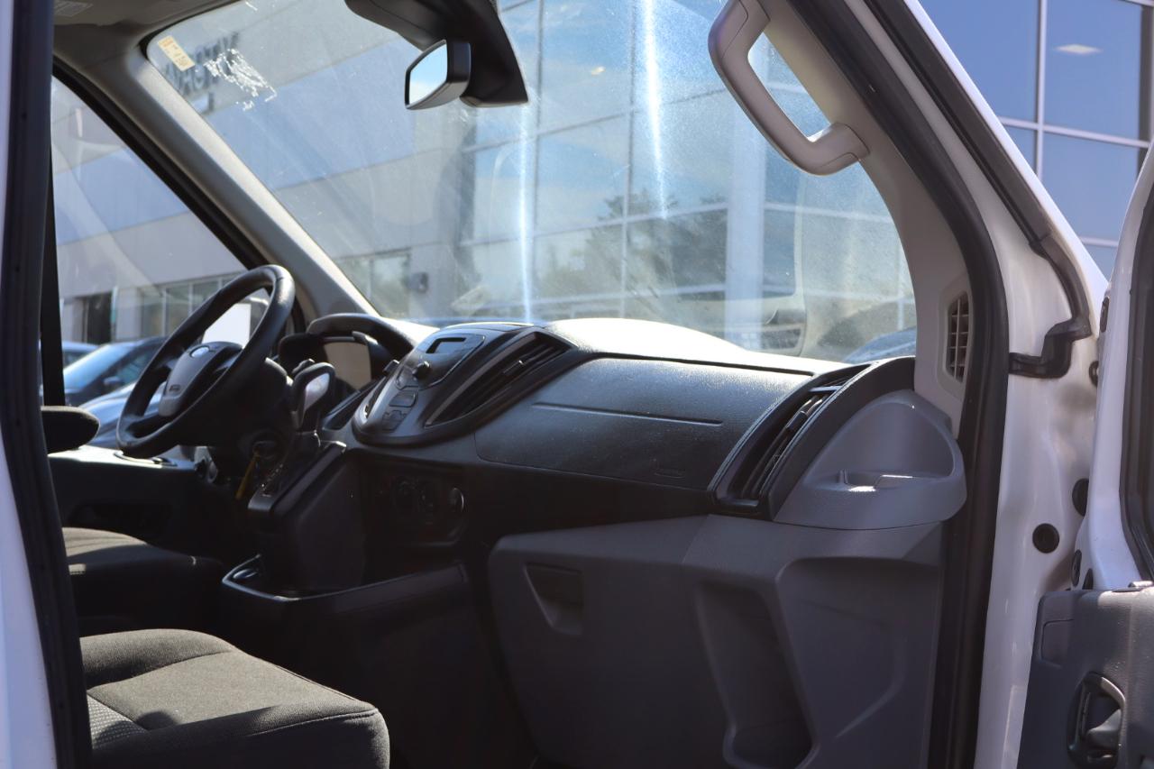 Ford Transit 250 Van Med. Roof w/Sliding Pass. 148-in. WB 2017