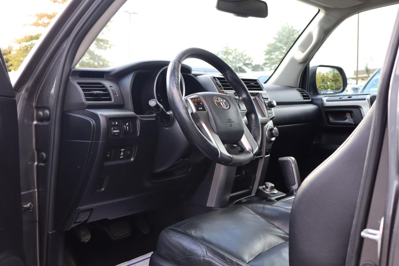 Toyota 4Runner SR5 4WD 2011