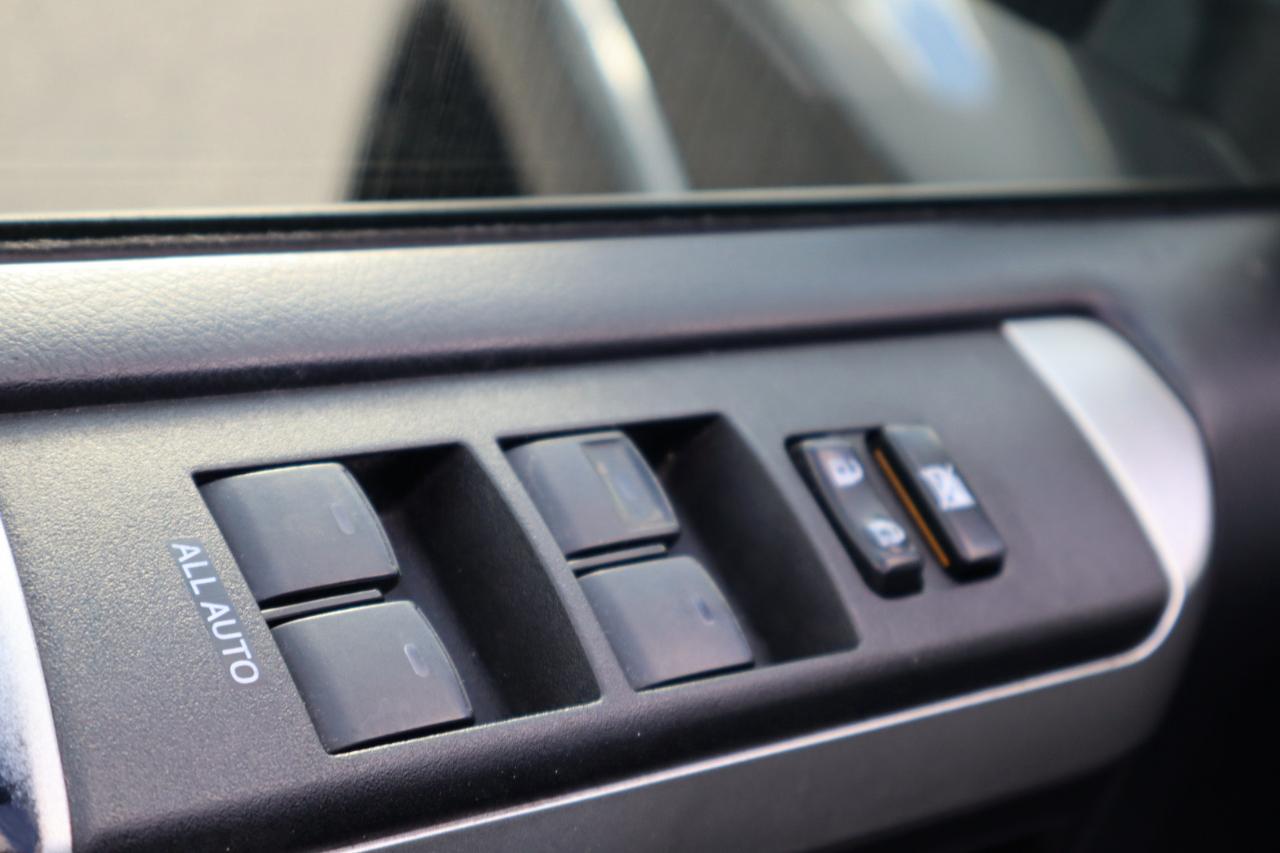 Toyota 4Runner SR5 4WD 2011