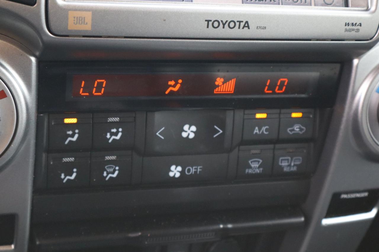 Toyota 4Runner SR5 4WD 2011