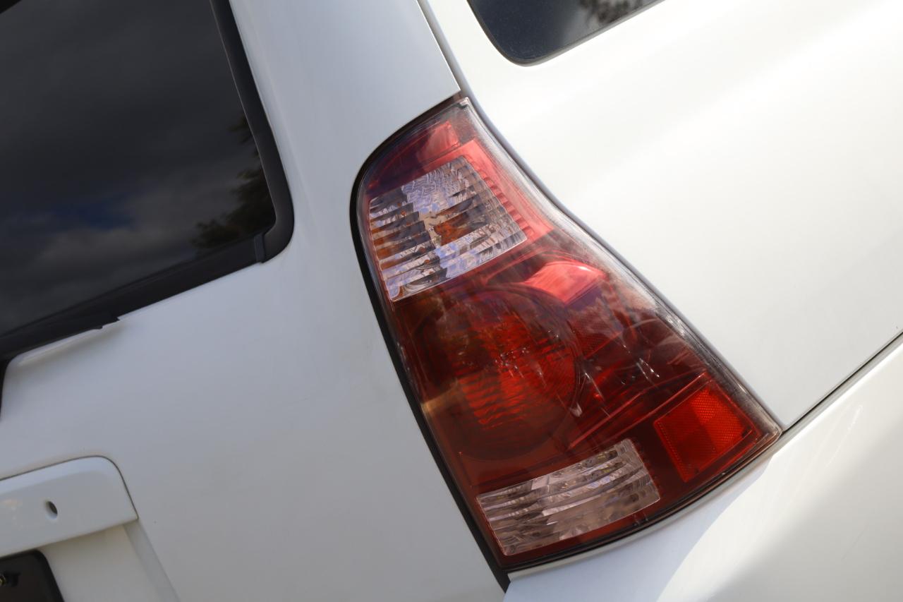 Toyota 4Runner SR5 V8 2WD 2005
