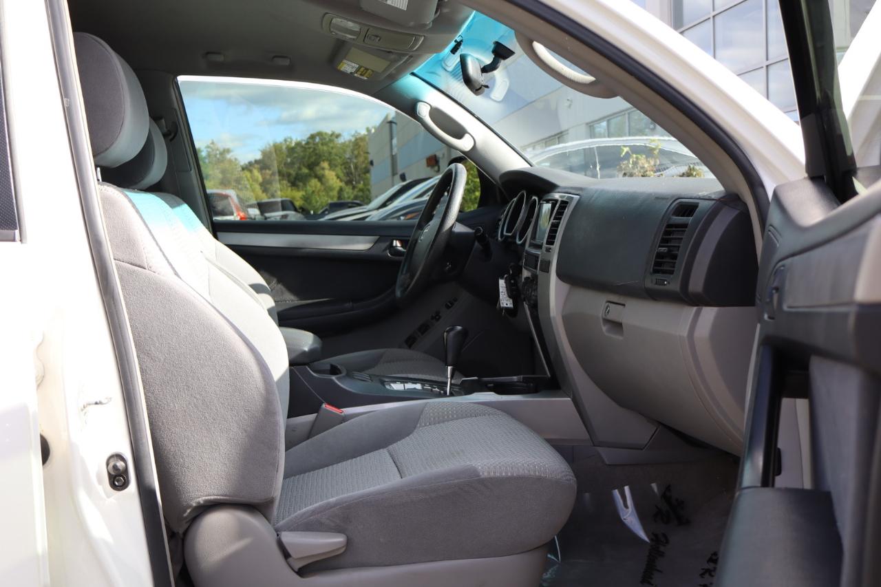 Toyota 4Runner SR5 V8 2WD 2005