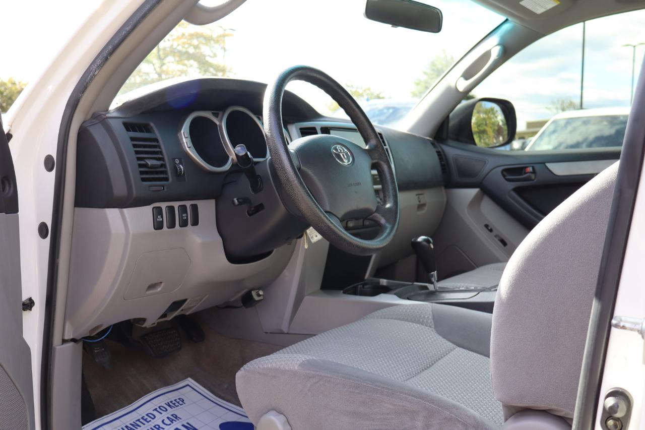 Toyota 4Runner SR5 V8 2WD 2005