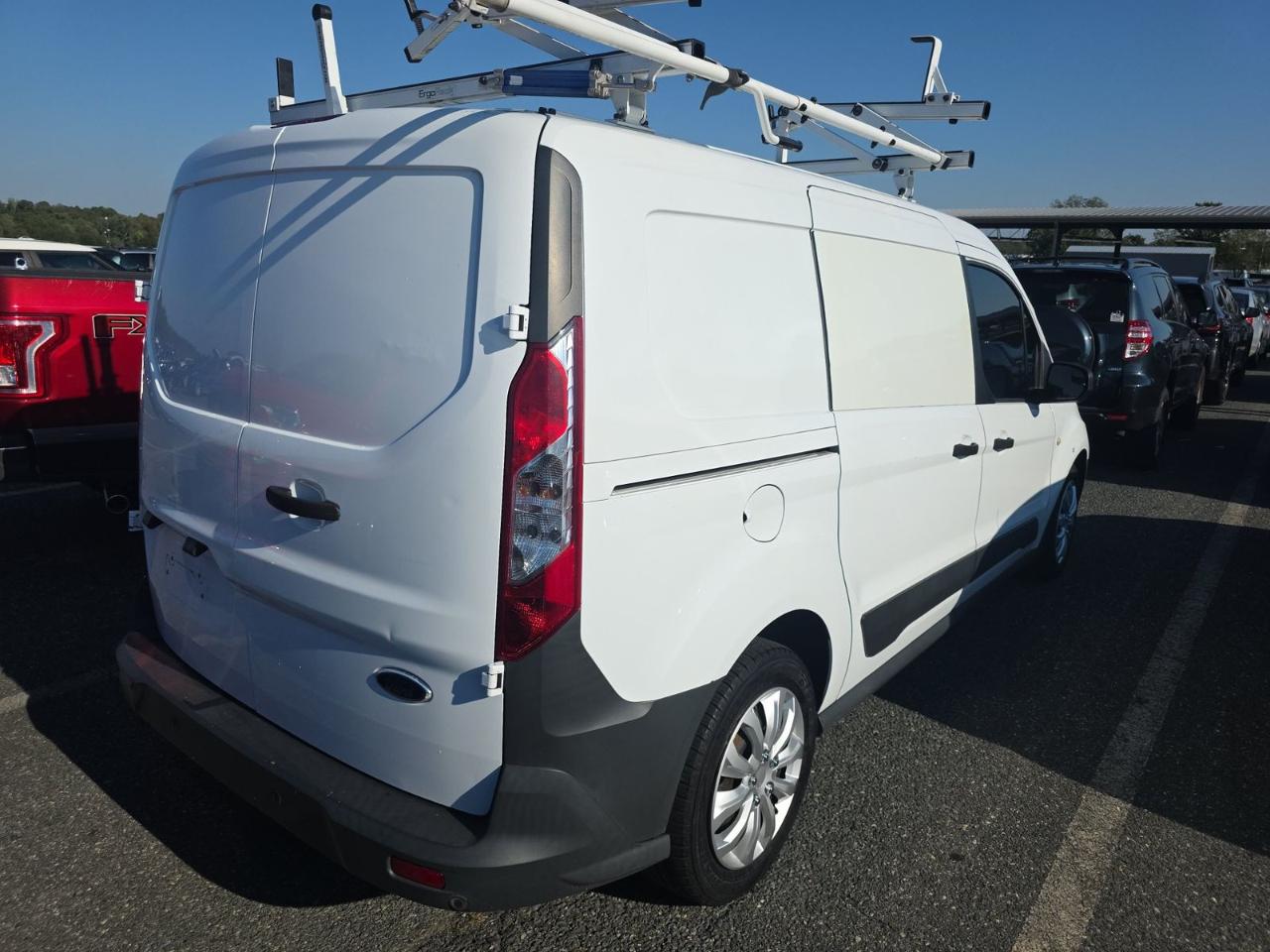 Ford Transit Connect Cargo Van XL LWB w/Rear Liftgate 2016