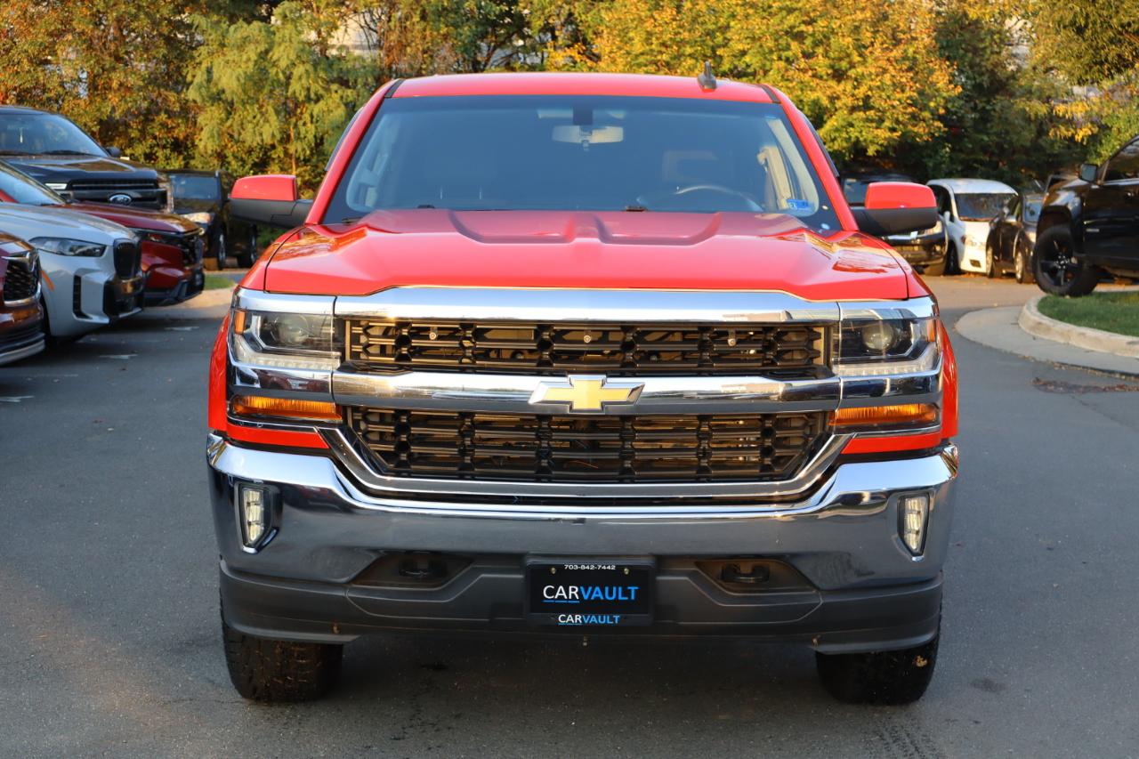 Chevrolet Silverado LD photo 2