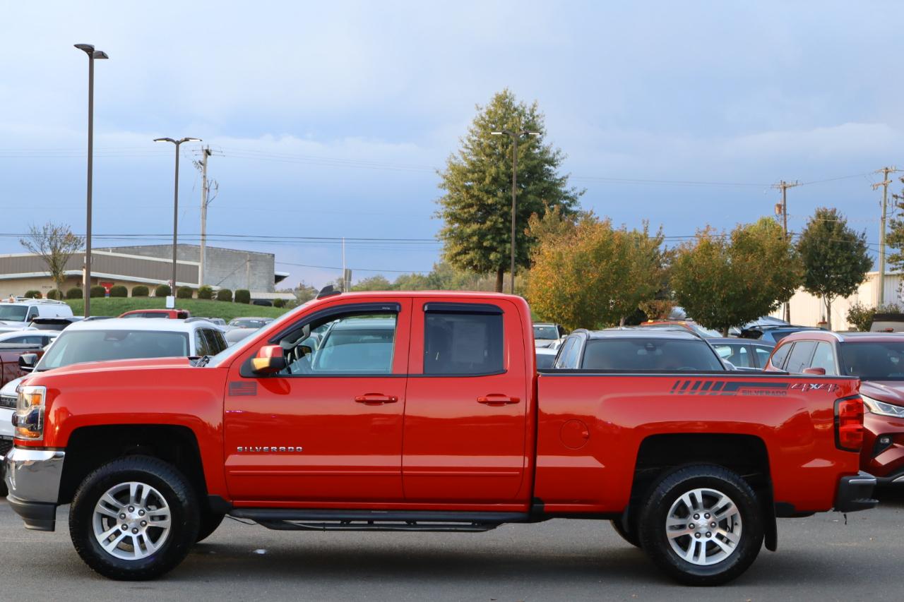 Chevrolet Silverado LD photo 7