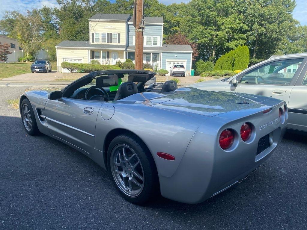 Chevrolet Corvette Convertible 2004