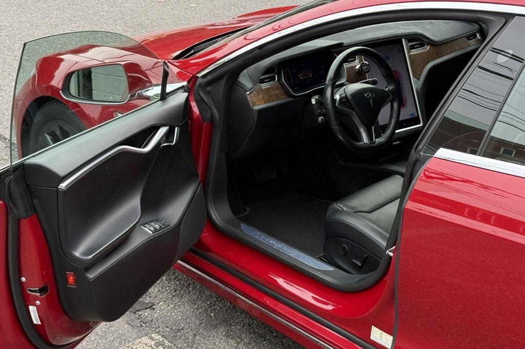Tesla Model S 75D AWD 2017