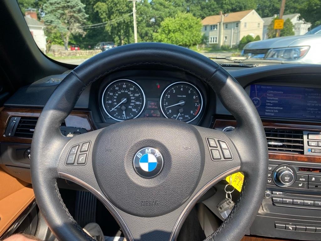 BMW 3-Series 335i Convertible 2013