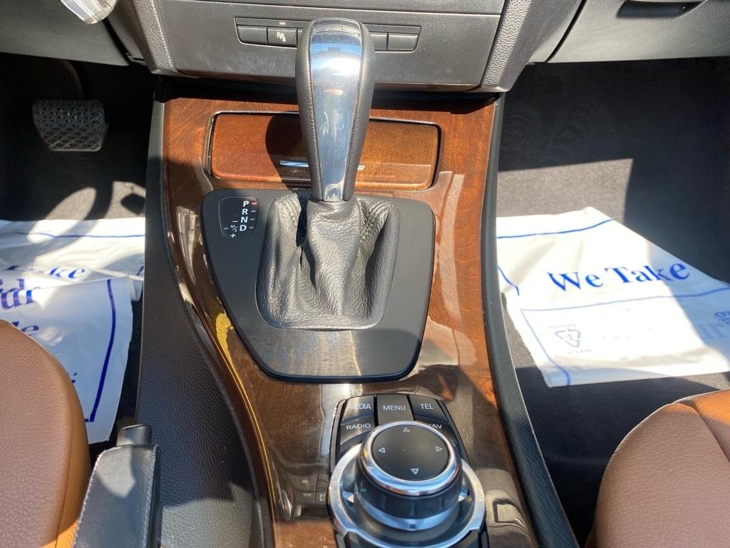 BMW 3-Series 335i Convertible 2013