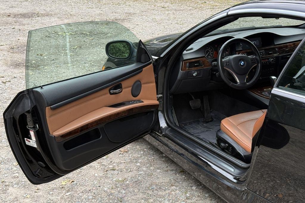 BMW 3-Series 335i Convertible 2013