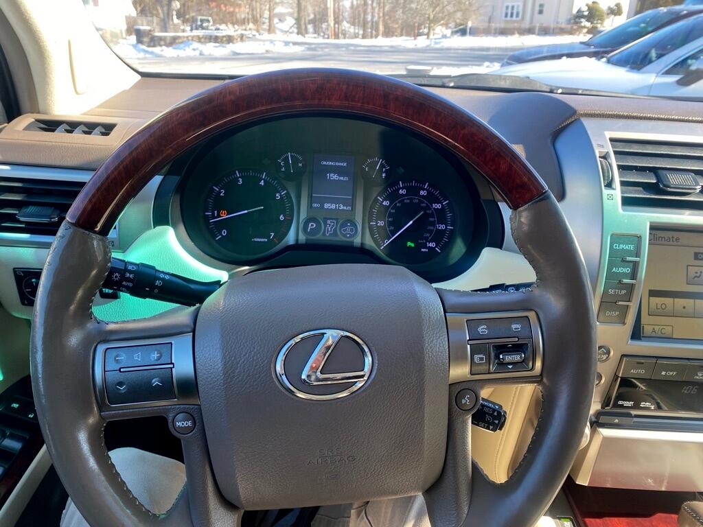 Lexus GX 460 Premium 2010 Lexus GX 460 Premium 2010