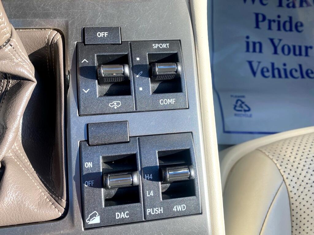 Lexus GX 460 Premium 2010 Lexus GX 460 Premium 2010