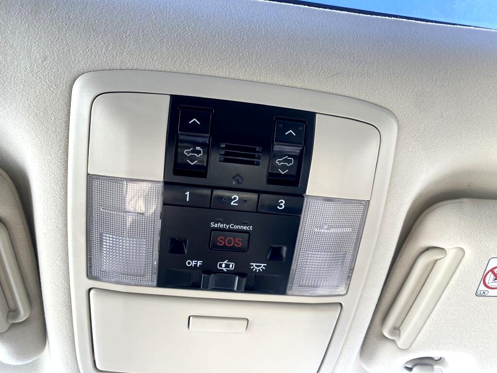 Lexus GX 460 Premium 2010 Lexus GX 460 Premium 2010