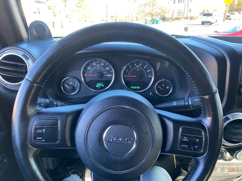Jeep Wrangler Unlimited Sahara 4WD 2013