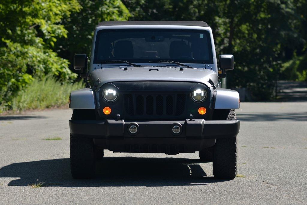 Jeep Wrangler Unlimited Sahara 4WD 2013