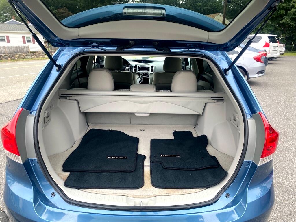 Toyota Venza FWD I4 2011 Toyota Venza FWD I4 2011