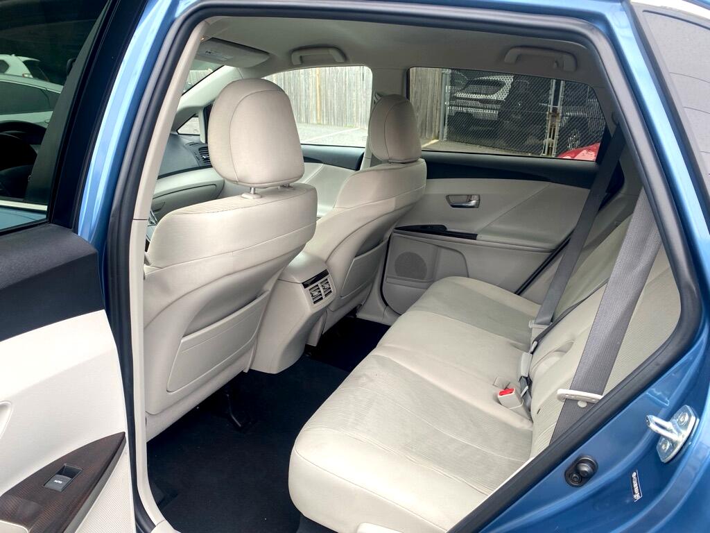 Toyota Venza FWD I4 2011 Toyota Venza FWD I4 2011