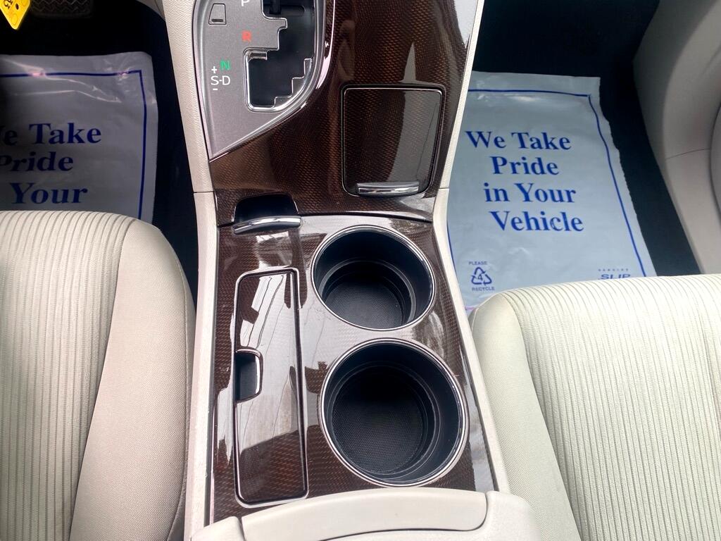 Toyota Venza FWD I4 2011 Toyota Venza FWD I4 2011