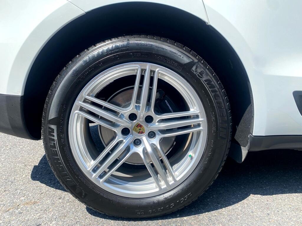 Porsche Macan Base 2019 Porsche Macan Base 2019