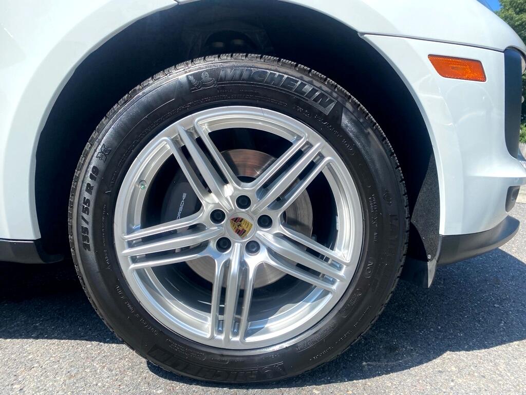 Porsche Macan Base 2019 Porsche Macan Base 2019