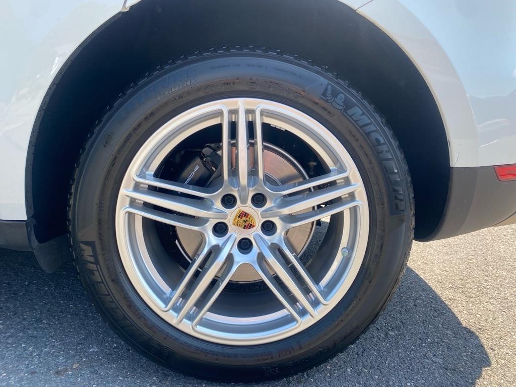 Porsche Macan Base 2019