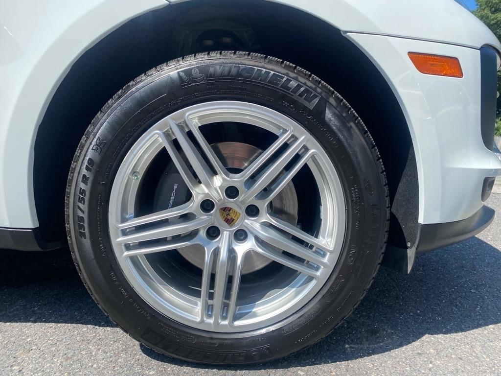 Porsche Macan Base 2019