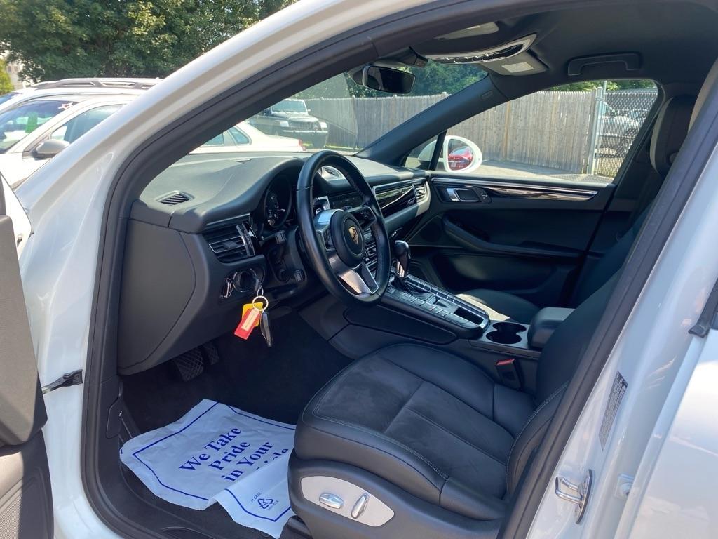 Porsche Macan Base 2019