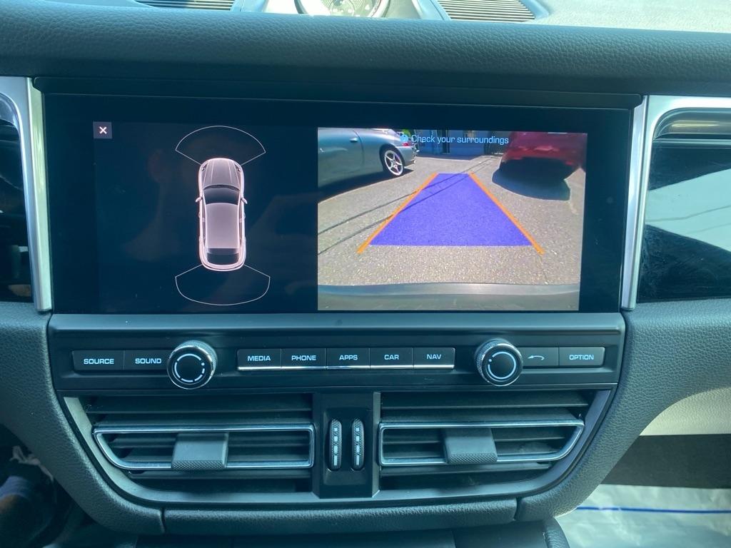 Porsche Macan Base 2019